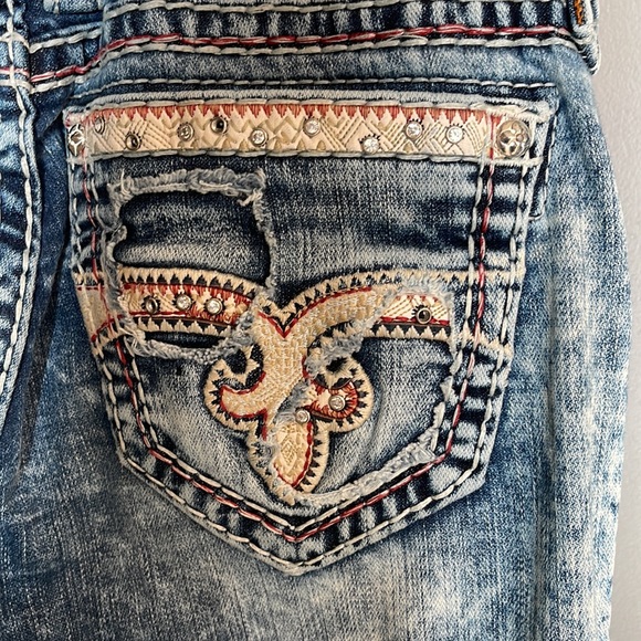 Rock Revival jeans straight leg in excellent condition size 28 stretchy material - Picture 5 of 9